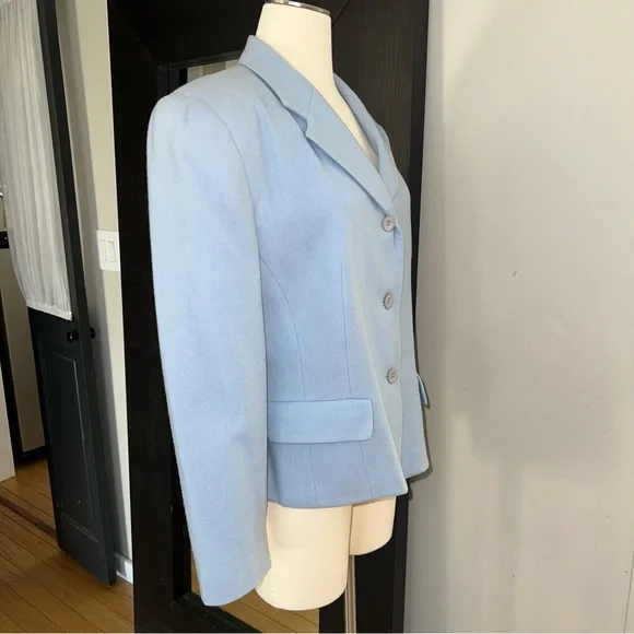 Pendleton Light Blue Wool Blazer – Size 14, Lined with 3-Button Closure - Picture 3 of 11